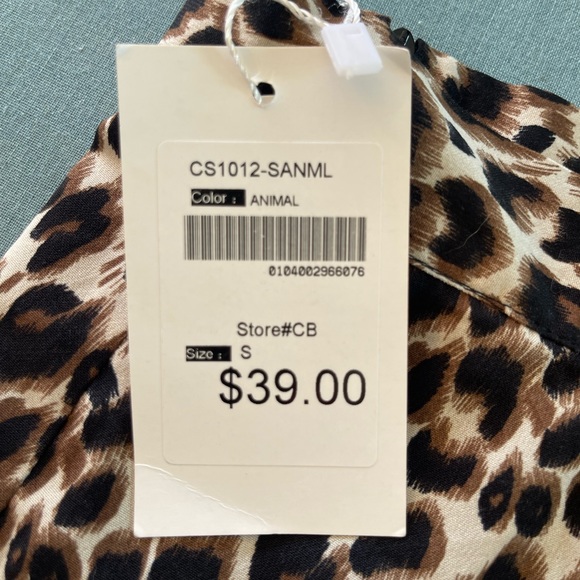 NWT Beautiful CALI BLUE lined animal print mini skirt with ruffles - Picture 6 of 8